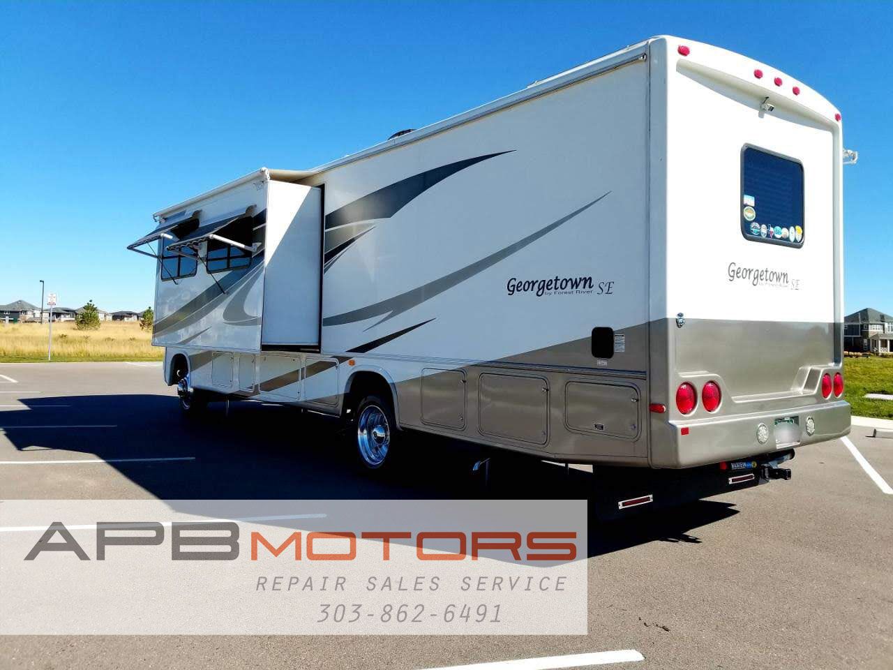 2008 SE by Forest River bunkhouse class A RV Motorhome Immaculate for sale in Denver